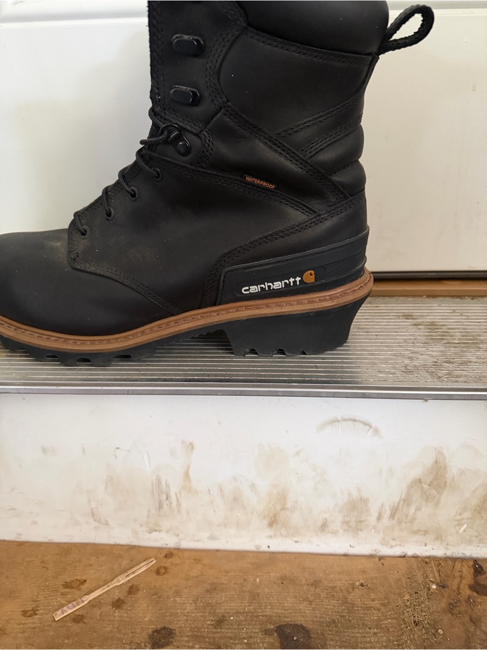 Carhartt Black Leather Waterproof Work Boot with Brown Welt——-never worn!!!